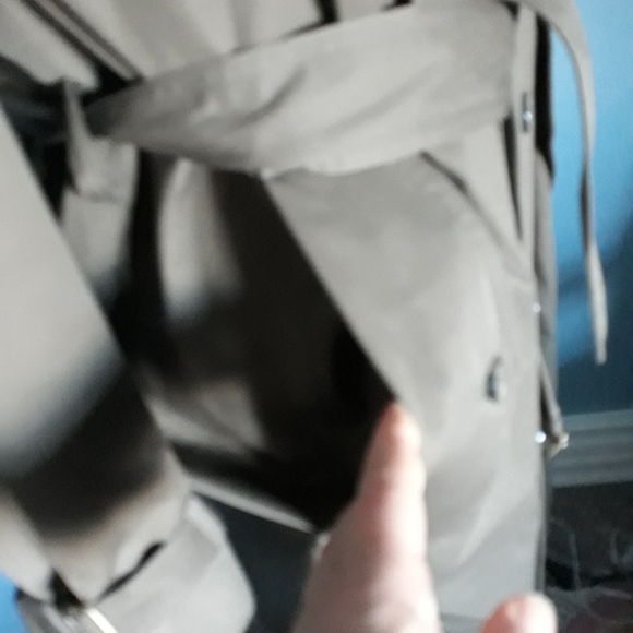 Erba 🧨Travel Harry Rosen khaki Trench Coat 38 Petit - Picture 10 of 15